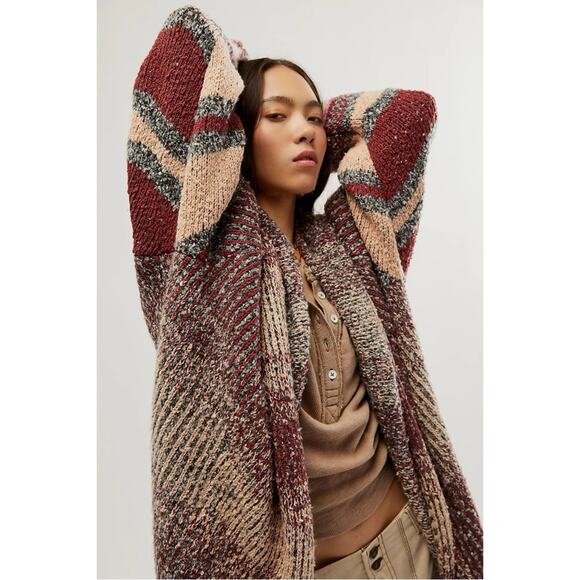 Free People Large Found My Bff Cardi Cardigan Sweater Coat in Sugar and Spice - Picture 14 of 16